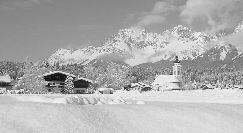 Apartments Pension Foidl Oberndorf in Tirol Exterior foto